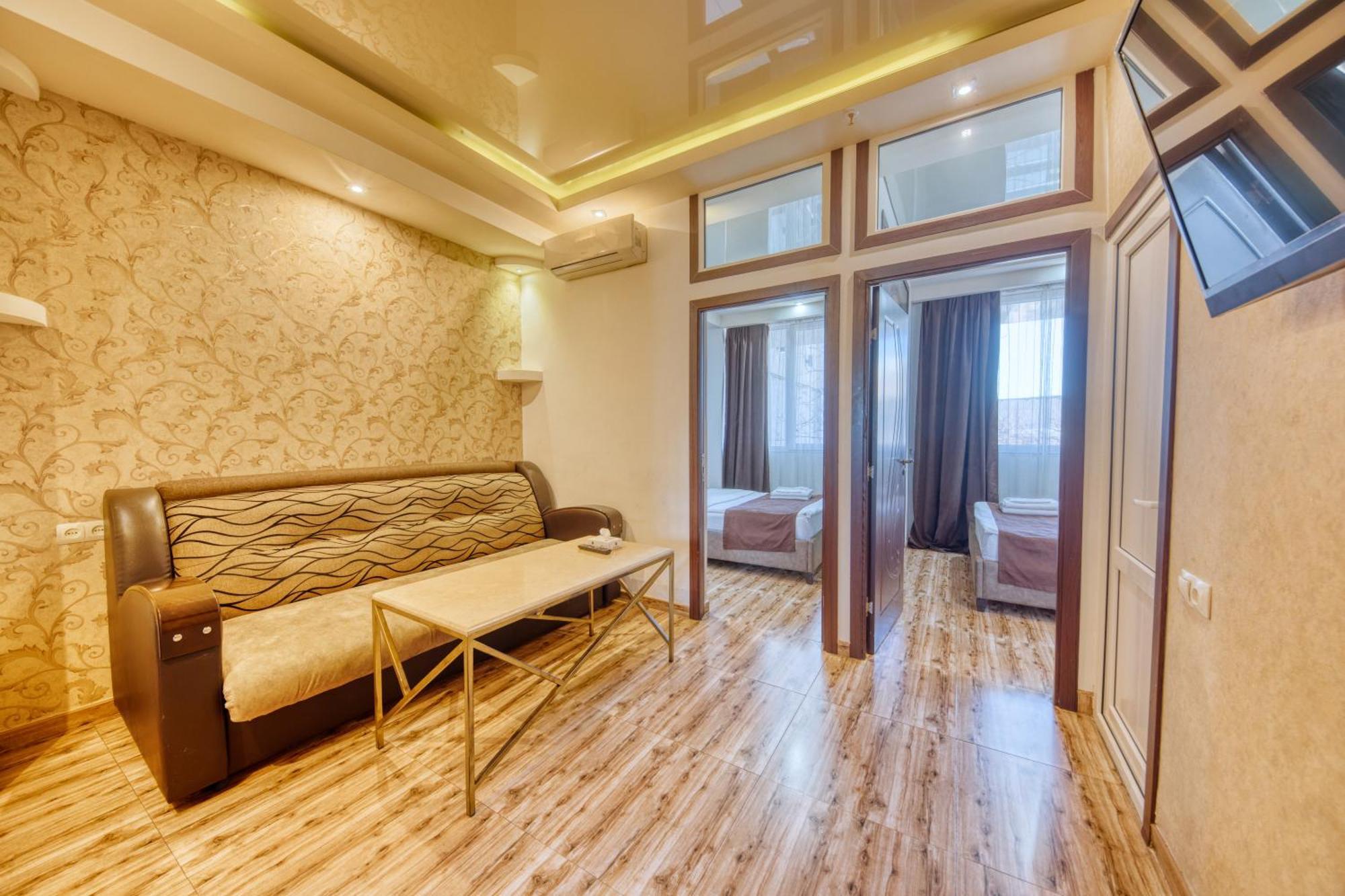 Aleppo Hotel Erivan Exterior foto