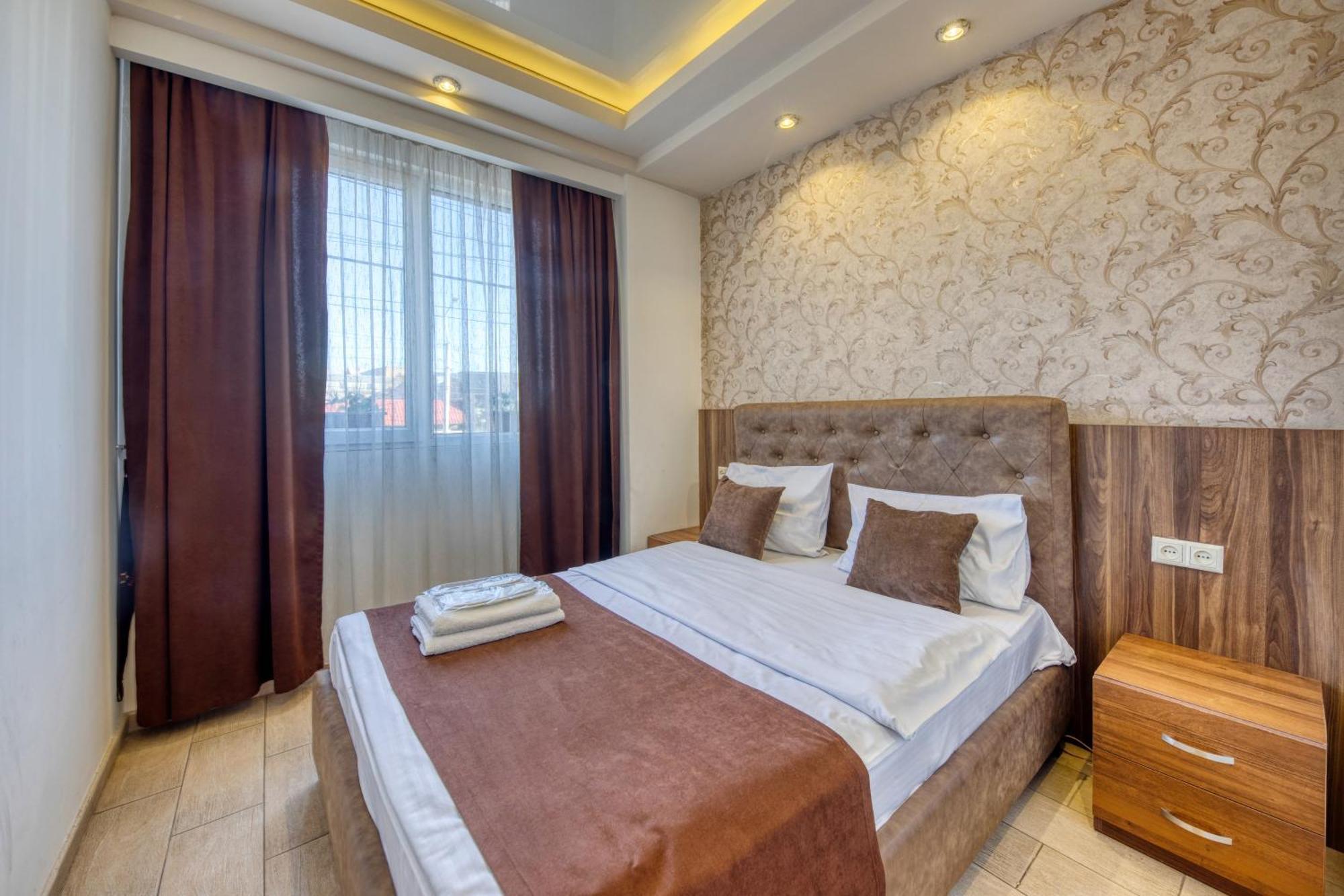 Aleppo Hotel Erivan Exterior foto